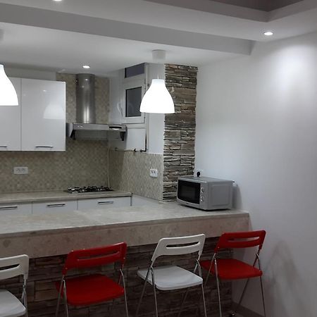 Apartament Ain Zaghouan Apart In Front Of Tunis Mall Lac 2 Zewnętrze zdjęcie